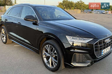 Audi Q8  2023