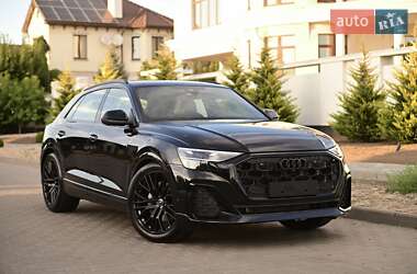 Audi Q8  2025