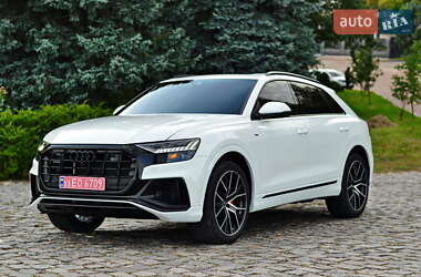 Audi Q8 2023