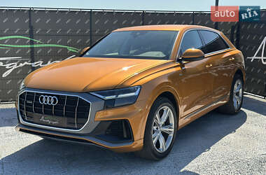 Audi Q8  2019