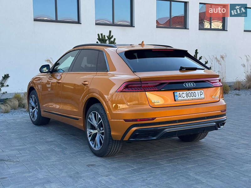Audi Q8