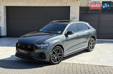 Audi Q8  2019
