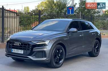 Audi Q8  2023