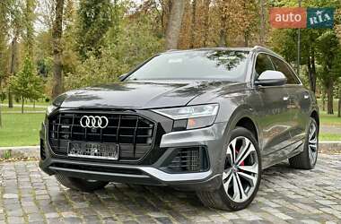Audi Q8  2019
