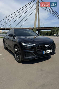 Audi Q8  2018