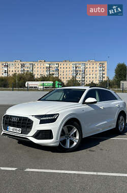 Audi Q8  2019