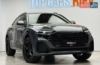 Audi Q8  2025