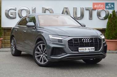 Audi Q8  2019