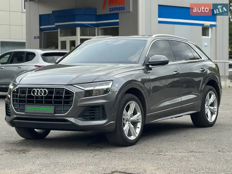 Audi Q8