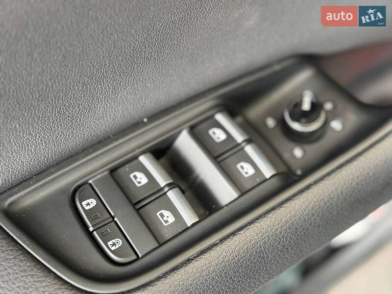 Внедорожник / Кроссовер Audi Q8 2018 в Одессе фото 21 Внедорожник / Кроссовер Audi Q8 2018 в Одессе