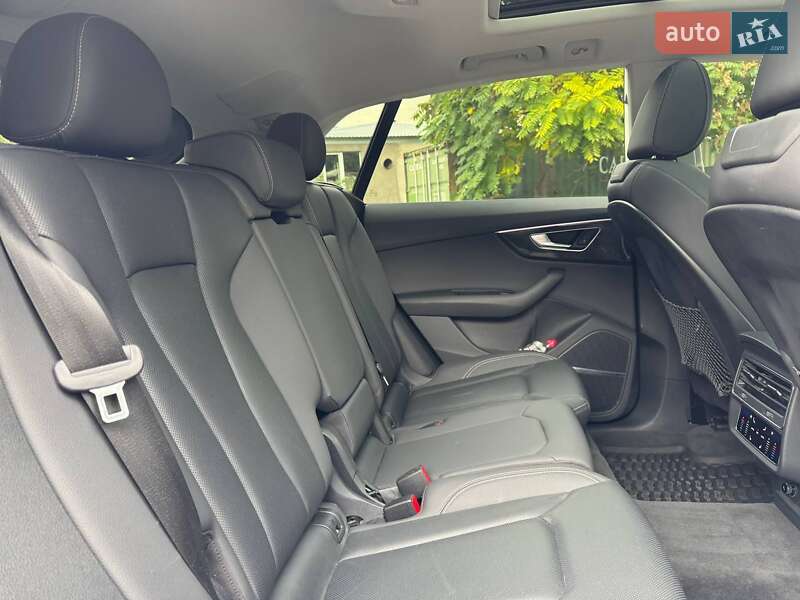 Внедорожник / Кроссовер Audi Q8 2018 в Одессе фото 22 Внедорожник / Кроссовер Audi Q8 2018 в Одессе