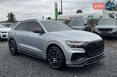 Audi Q8  2019