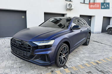 Audi Q8  2019
