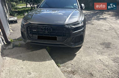 Audi Q8 2022