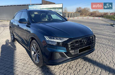 Audi Q8  2019