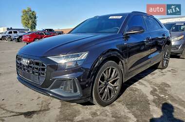 Audi Q8  2019
