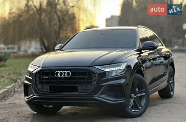 Audi Q8  2019
