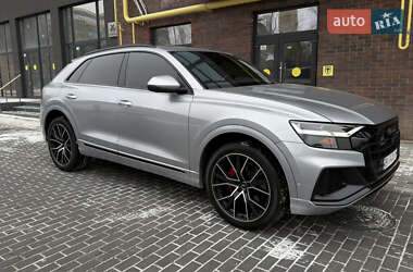 Audi Q8  2020