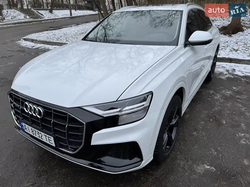 Audi Q8 2021