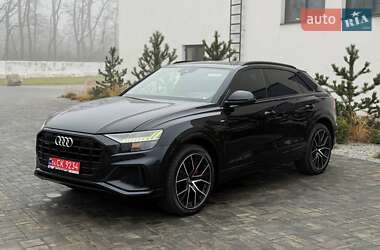 Audi Q8  2019