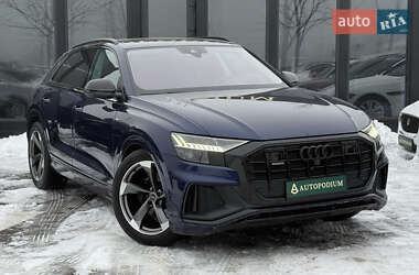 Audi Q8  2019