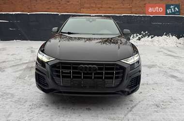 Audi Q8  2018