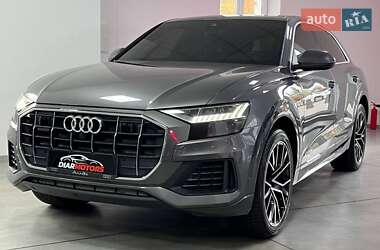 Audi Q8  2019