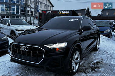 Audi Q8  2020