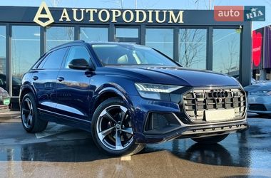 Audi Q8  2019