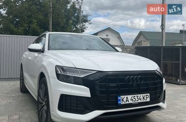Audi Q8  2023
