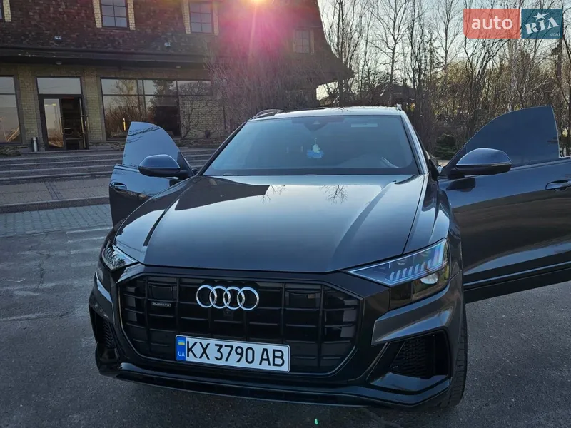 Audi Q8 2019