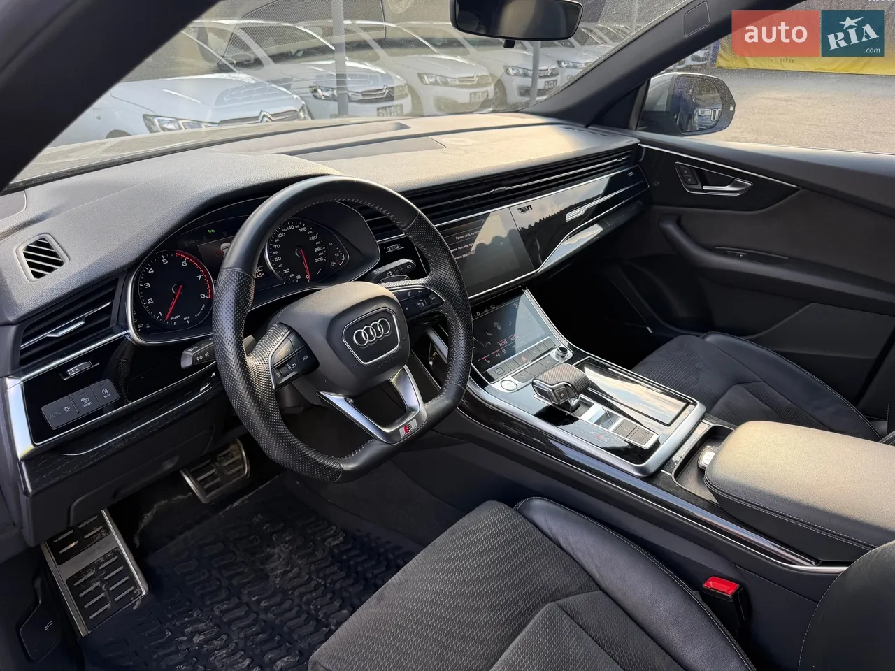 2019 Audi Q8 - мініатюра 2