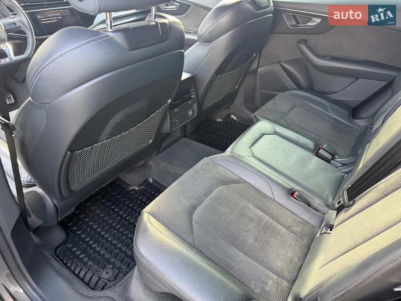 2019 Audi Q8 - мініатюра 4