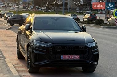 Audi Q8  2020