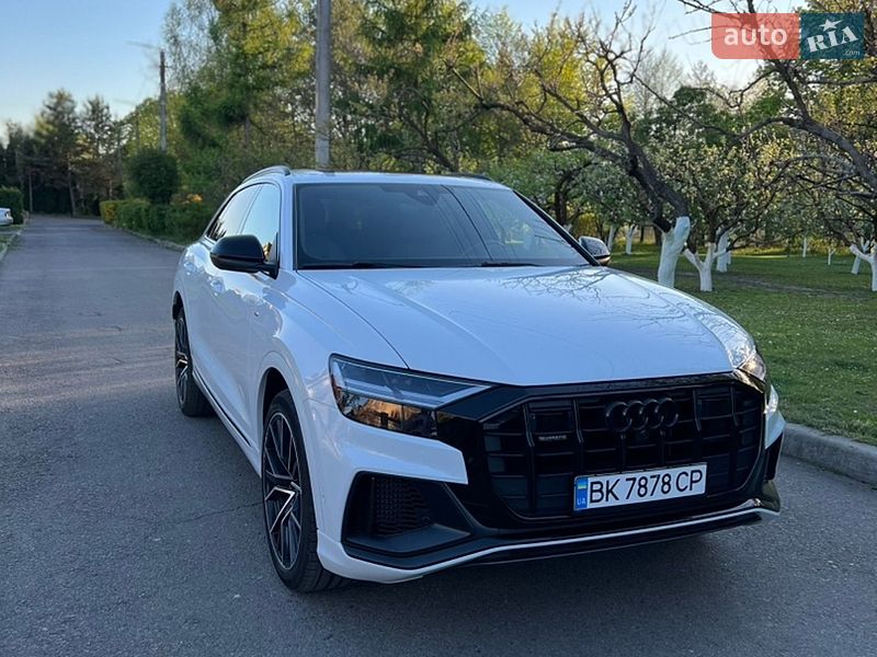 Внедорожник / Кроссовер Audi Q8 2019 в Ровно фото 2 Внедорожник / Кроссовер Audi Q8 2019 в Ровно