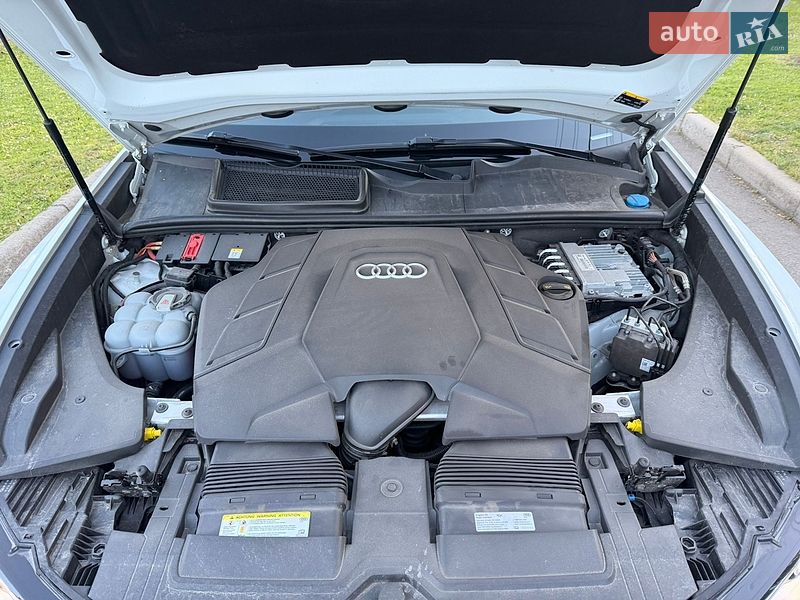 Внедорожник / Кроссовер Audi Q8 2019 в Ровно фото 31 Внедорожник / Кроссовер Audi Q8 2019 в Ровно