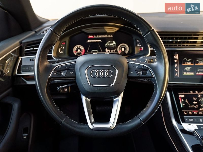 Внедорожник / Кроссовер Audi Q8 2018 в Хмельницком