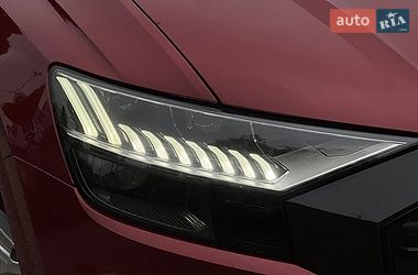 Позашляховик / Кросовер Audi Q8 2019 в Львові