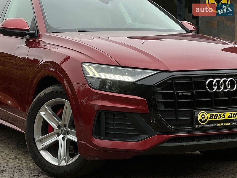 Позашляховик / Кросовер Audi Q8 2019 в Львові