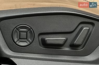Позашляховик / Кросовер Audi Q8 2019 в Львові