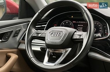 Позашляховик / Кросовер Audi Q8 2019 в Львові