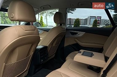 Позашляховик / Кросовер Audi Q8 2019 в Львові