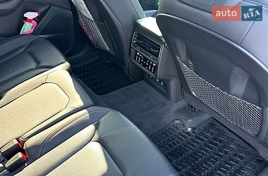 Внедорожник / Кроссовер Audi Q8 2019 в Львове