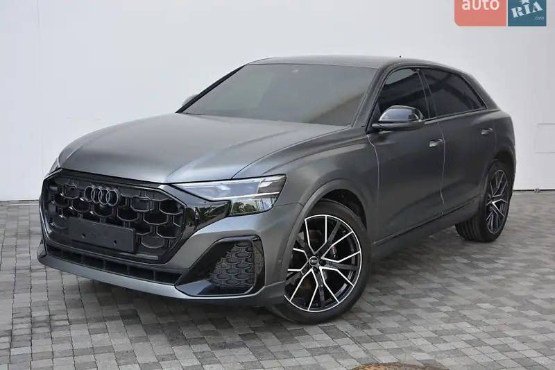 Audi Q8