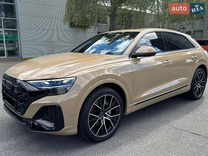 Audi Q8 2025