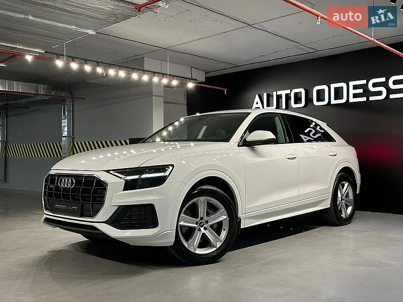 Audi Q8 2021