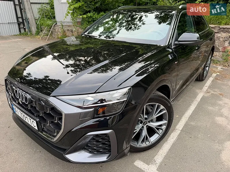 Audi Q8 2025