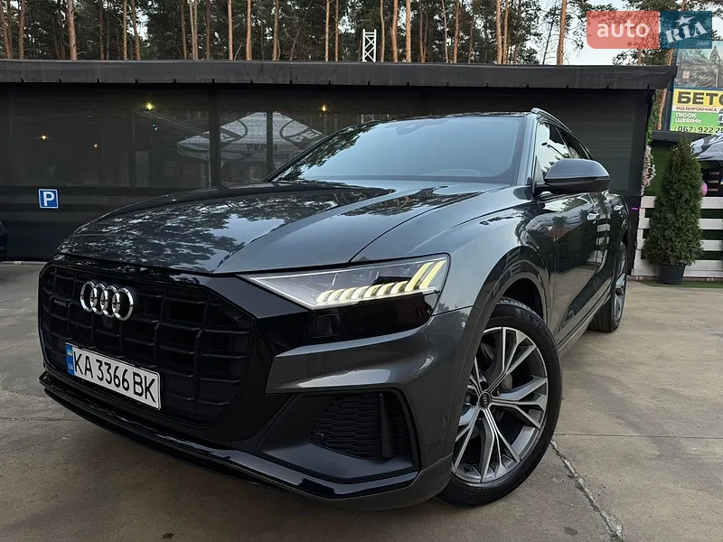 Audi Q8