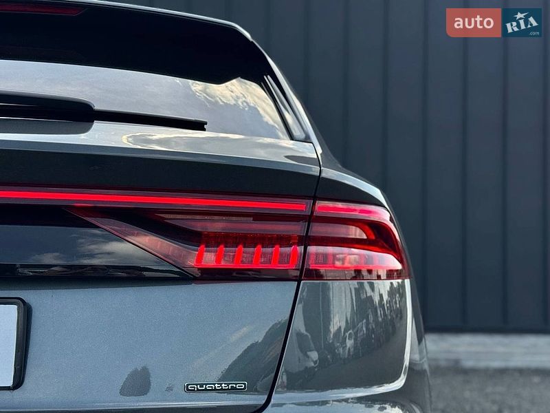 Внедорожник / Кроссовер Audi Q8 2020 в Луцке