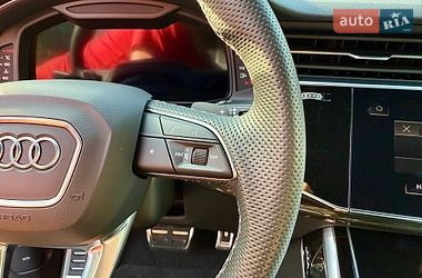 Внедорожник / Кроссовер Audi Q8 2021 в Киеве